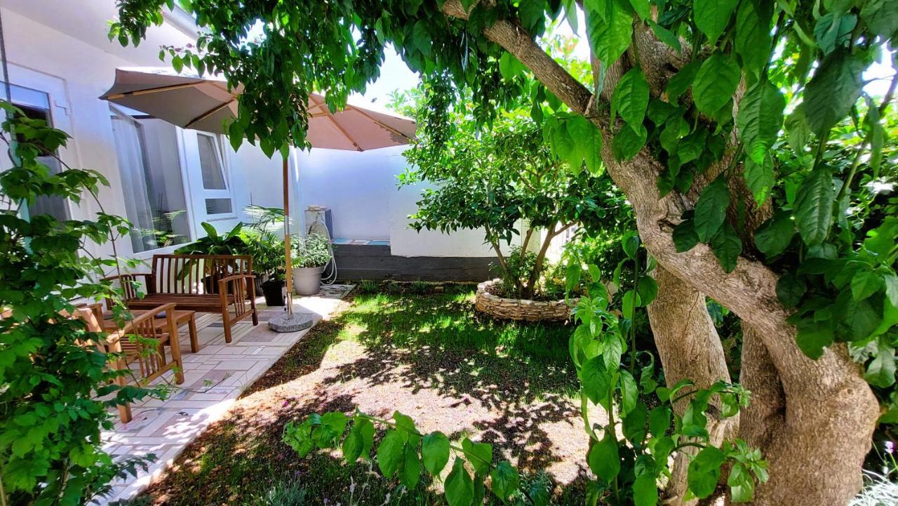 Holiday Home Zora - Family Vacation House Near Protected Area Of The Nature Park Kamenjak, With Green Yard, Wifi, Air-Con Premantura Esterno foto